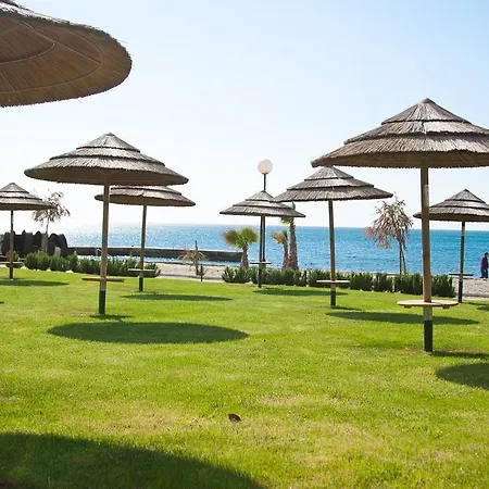 Apartment Grgo With Lovely Terrace Near The Sea *